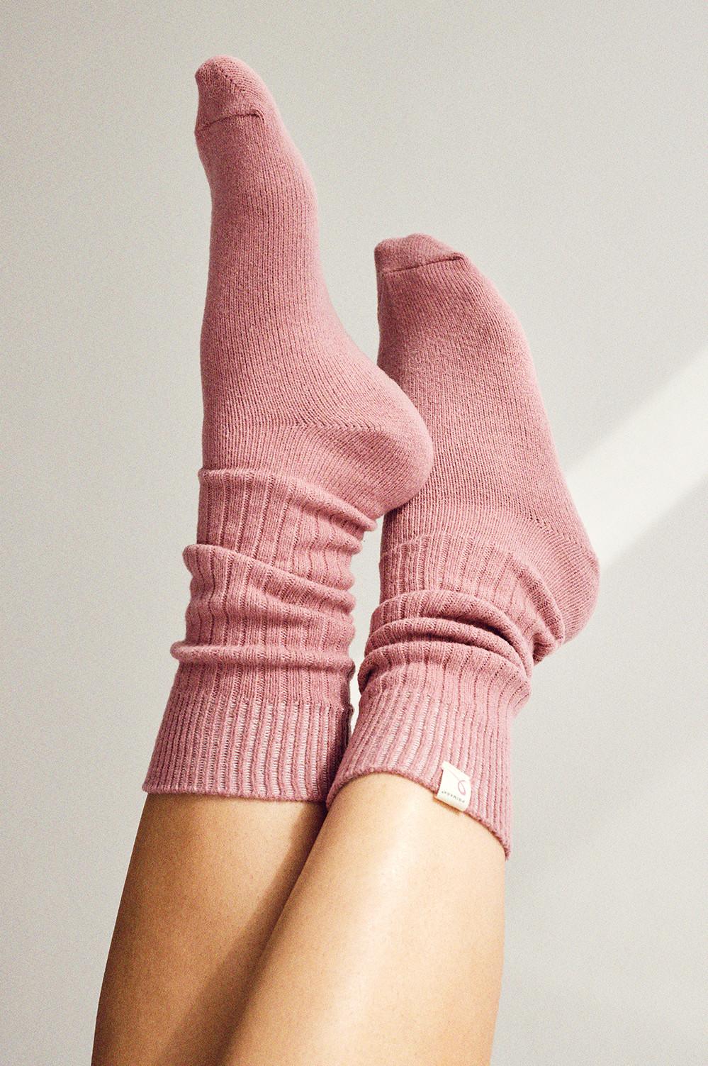 Pink leg sale warmers primark